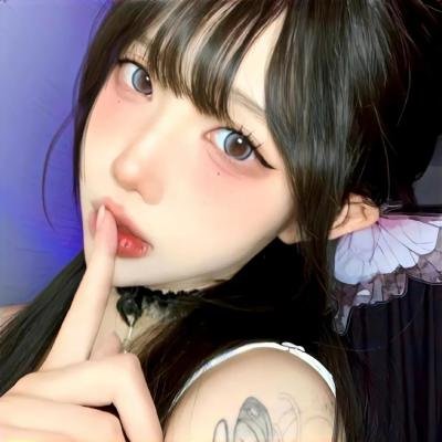 掷斧人